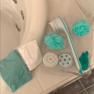 Spa set with shower hook from QVC never used